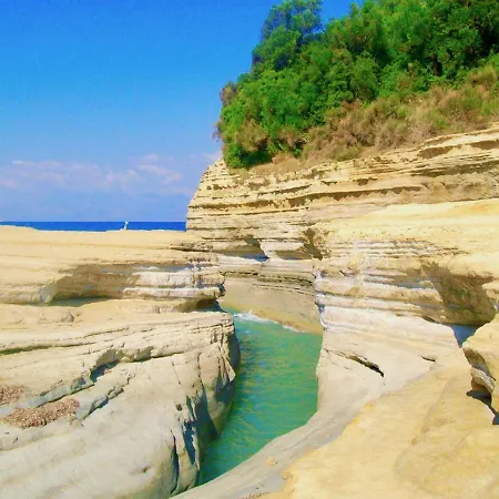 Evaggelia With Private Pool By Dadovillas Willa Sidari (Corfu)