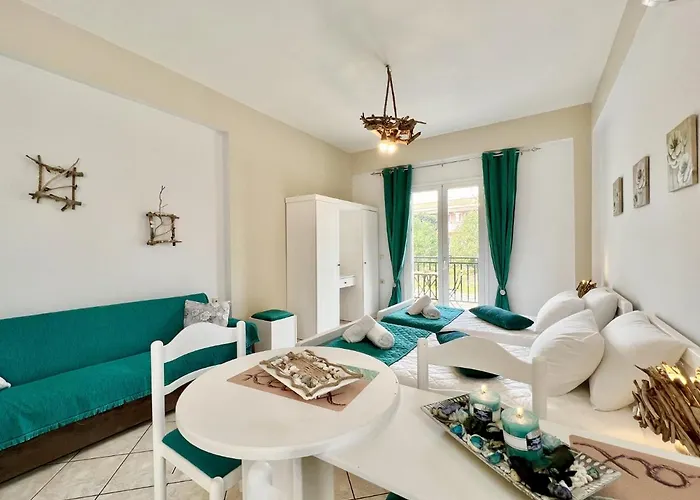 Evaggelia With Private Pool By Dadovillas *