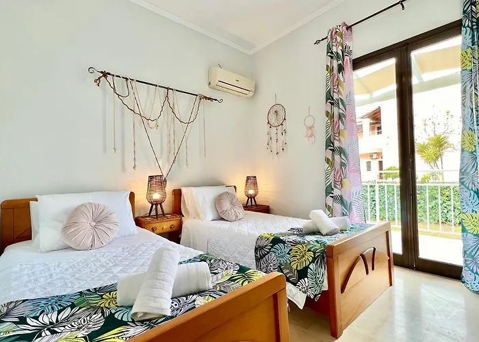 Evaggelia With Private Pool By Dadovillas Sidari (Corfu)