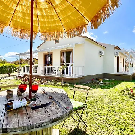 Evaggelia With Private Pool By Dadovillas * Szidári